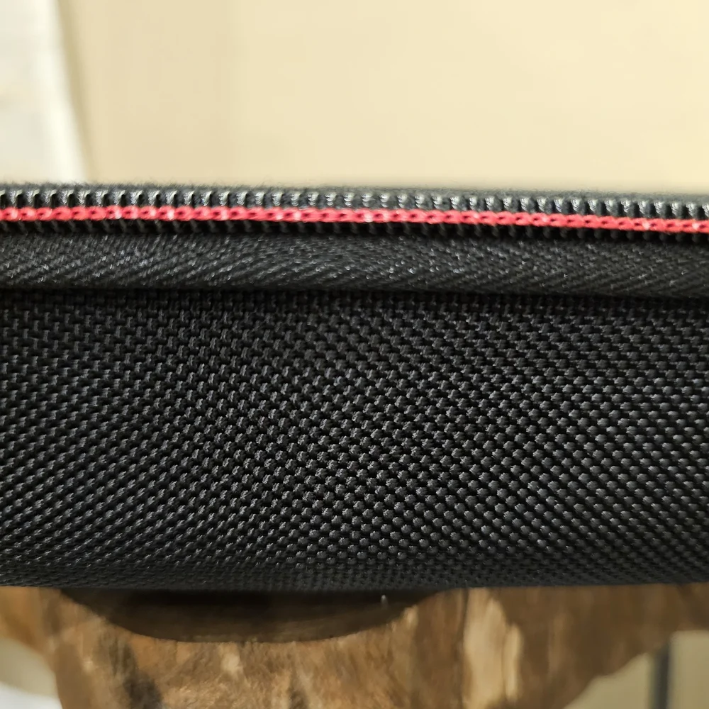 Nintendo Switch Game Traveler Deluxe Travel Case - Picture 4 of 11